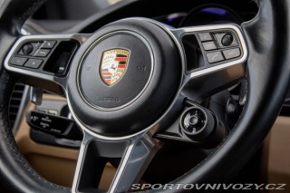 Porsche Cayenne E-Hybrid Tiptronic, plug 2019