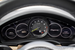Porsche Cayenne E-Hybrid Tiptronic, plug 2019