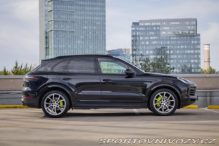Porsche Cayenne E-Hybrid Tiptronic, plug 2019