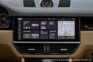 Porsche Cayenne E-Hybrid Tiptronic, plug 2019