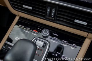 Porsche Cayenne E-Hybrid Tiptronic, plug 2019