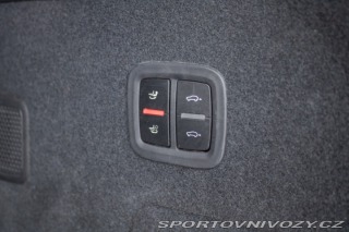 Porsche Cayenne E-Hybrid Tiptronic, plug 2019