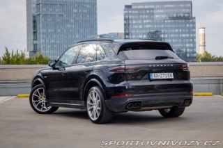 Porsche Cayenne E-Hybrid Tiptronic, plug 2019