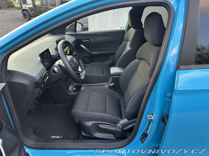 MG Ostatní modely MG4 REZERVOVÁNO, 64kWh 150kW 2023