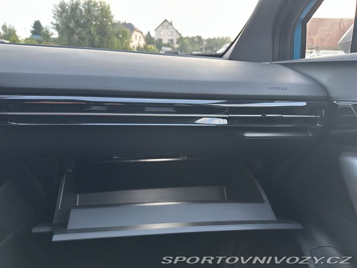 MG Ostatní modely MG4 REZERVOVÁNO, 64kWh 150kW 2023