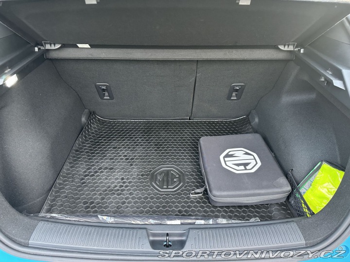 MG Ostatní modely MG4 REZERVOVÁNO, 64kWh 150kW 2023