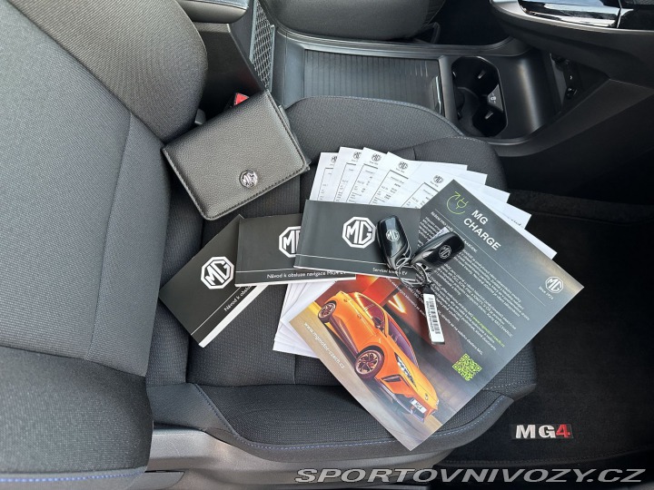 MG Ostatní modely MG4 REZERVOVÁNO, 64kWh 150kW 2023