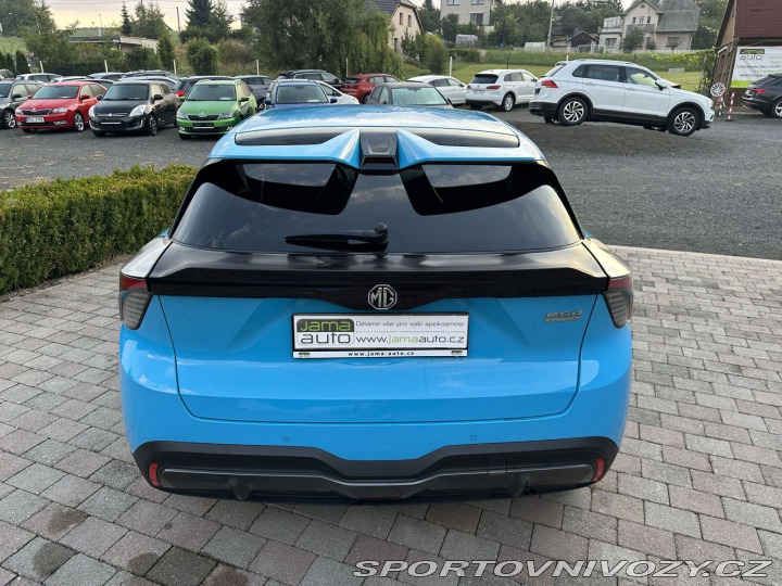 MG Ostatní modely MG4 REZERVOVÁNO, 64kWh 150kW 2023
