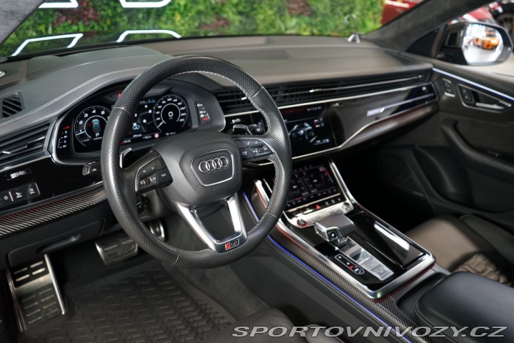 Audi RS Q8 CARBON*CERAMIC*PANO*TAŽ*3 2021