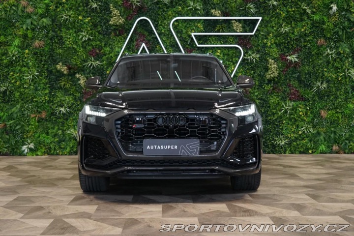 Audi RS Q8 CARBON*CERAMIC*PANO*TAŽ*3 2021
