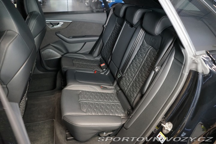 Audi RS Q8 CARBON*CERAMIC*PANO*TAŽ*3 2021