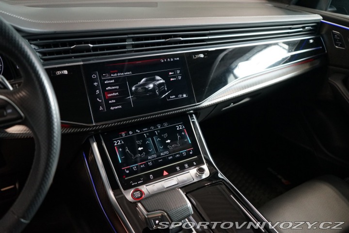 Audi RS Q8 CARBON*CERAMIC*PANO*TAŽ*3 2021
