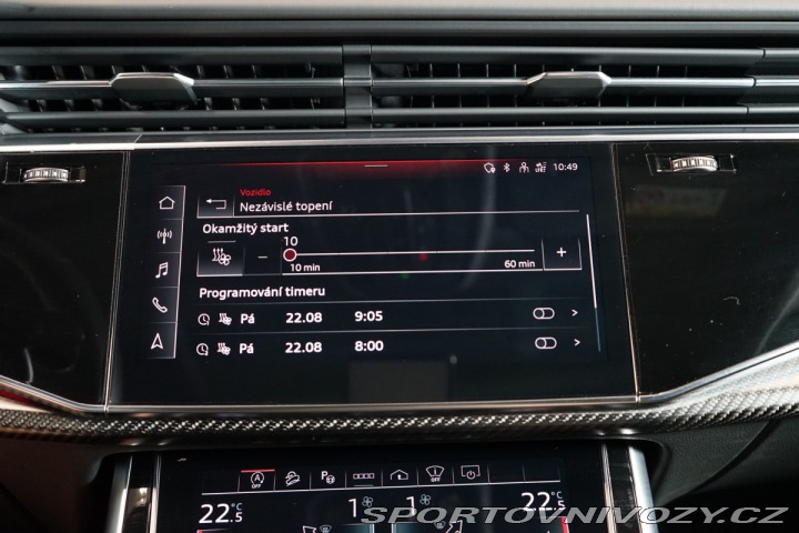 Audi RS Q8 CARBON*CERAMIC*PANO*TAŽ*3 2021