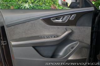 Audi RS Q8 CARBON*CERAMIC*PANO*TAŽ*3 2021