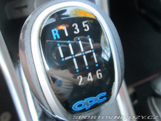 Opel Astra OPC GTC 2012