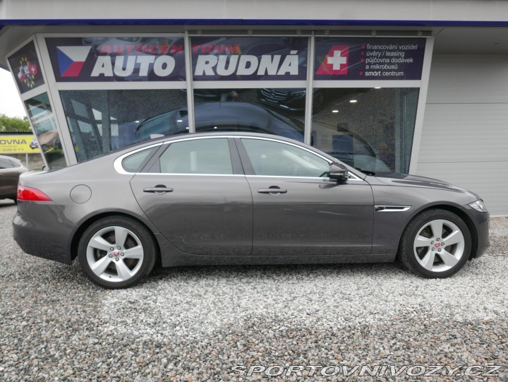 Jaguar XF 3,0 V6 AWD REZERVACE 2016