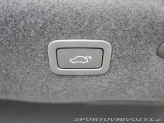Jaguar XF 3,0 V6 AWD REZERVACE 2016