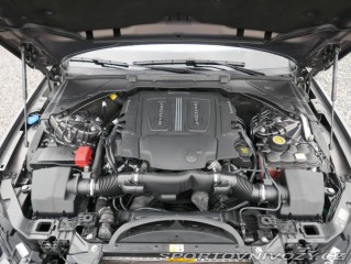 Jaguar XF 3,0 V6 AWD REZERVACE 2016