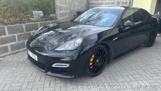 Porsche Panamera Turbo S 2011