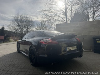 Porsche Panamera Turbo S 2011
