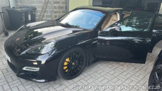 Porsche Panamera Turbo S 2011
