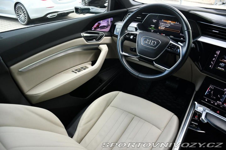 Audi Ostatní modely e-tron 55 QUATTRO VZDUCH DOVĚRY 2020
