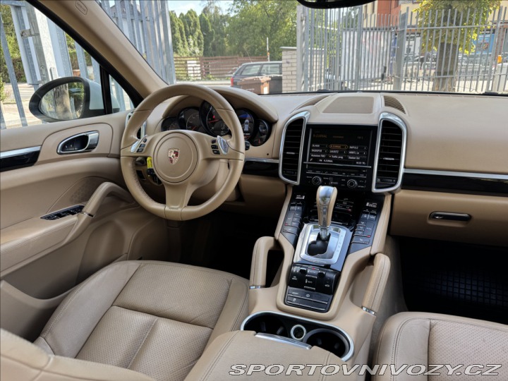 Porsche Cayenne 3.0 TDI Platinium 2014