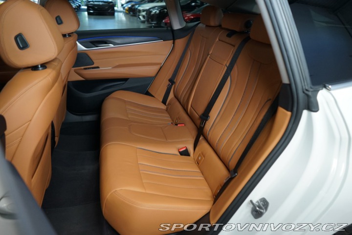 BMW 6 40i*GT*xDRIVE*CARPLAY*CAM 2022