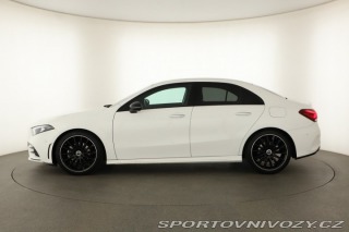Mercedes-Benz A AMG Line A 200 2021