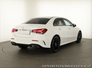 Mercedes-Benz A AMG Line A 200 2021