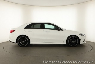 Mercedes-Benz A AMG Line A 200 2021