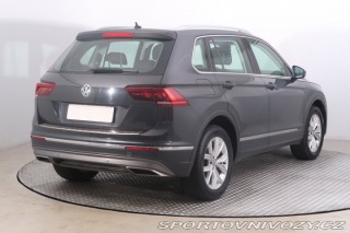 Volkswagen Ostatní modely Tiguan Highline 2.0 BiTDI 2017