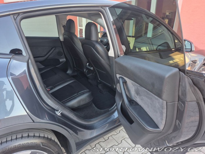 Tesla Model Y Long Range 378kW 2022