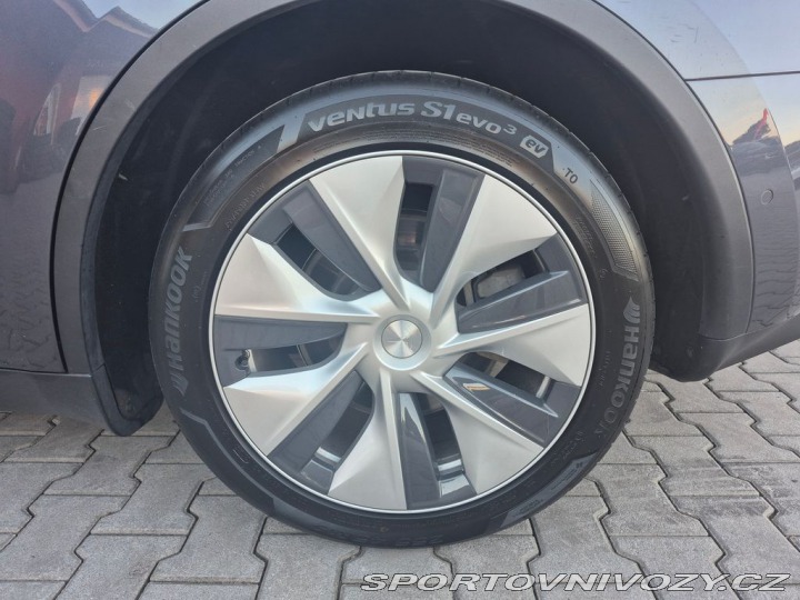 Tesla Model Y Long Range 378kW 2022