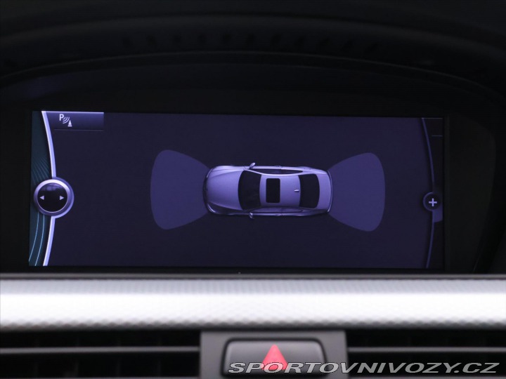 BMW 3 3,0 225kW N54 Mpaket Navi 2009