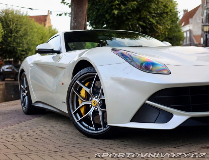 Ferrari F12berlinetta 6.3 | Tailor Made - 1. 2015