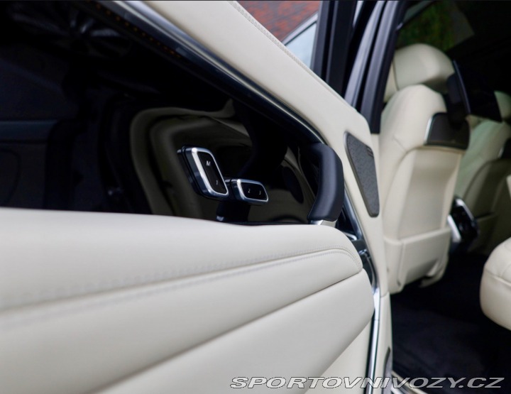 Ostatní značky Ostatní modely Land Rover Range Rover P550e Autobiography | Ťa 2025