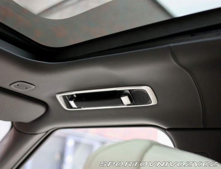 Ostatní značky Ostatní modely Land Rover Range Rover P550e Autobiography | Ťa 2025