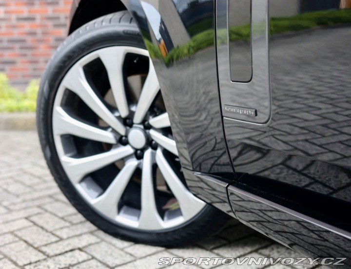 Ostatní značky Ostatní modely Land Rover Range Rover P550e Autobiography | Ťa 2025