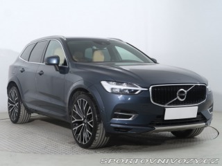 Volvo Ostatní modely XC60 Momentum T8 Twin Engine 2020