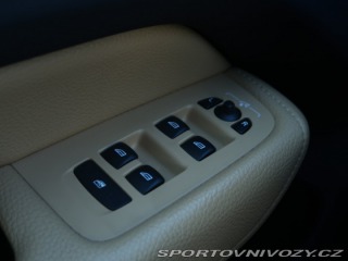 Volvo Ostatní modely XC60 Momentum T8 Twin Engine 2020