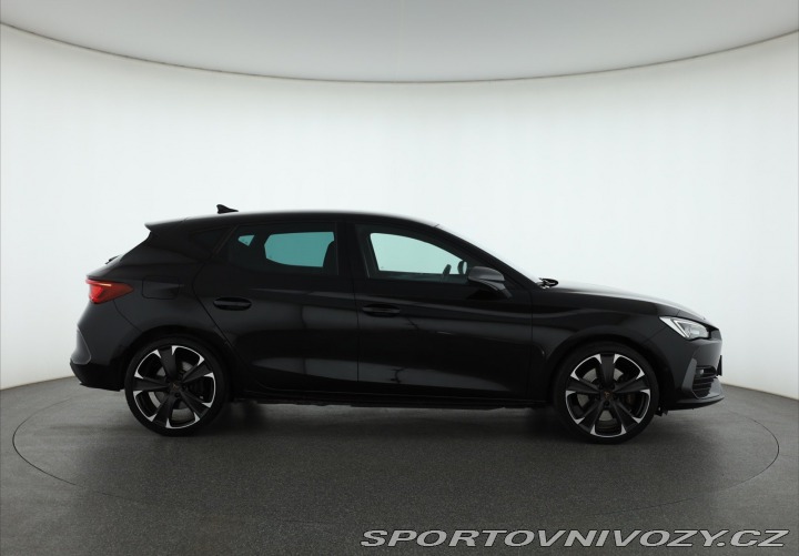Cupra Leon 1.4 e-Hybrid 2021