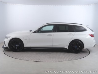 BMW 3 330 e xDrive 2021