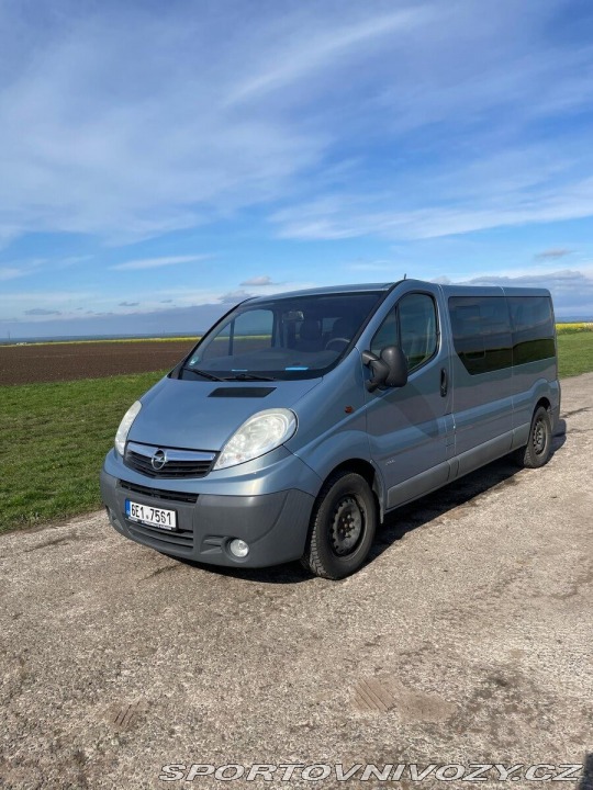 Opel Ostatní modely Vivaro 2,0 84kw - 9 míst 2011