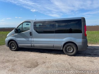 Opel Ostatní modely Vivaro 2,0 84kw - 9 míst 2011