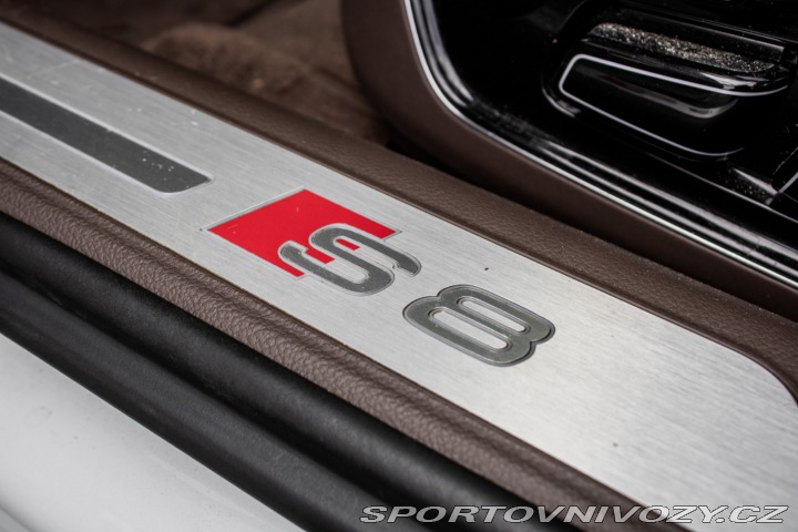 Audi S8 4.0 TFSI quattro Tiptron 2015