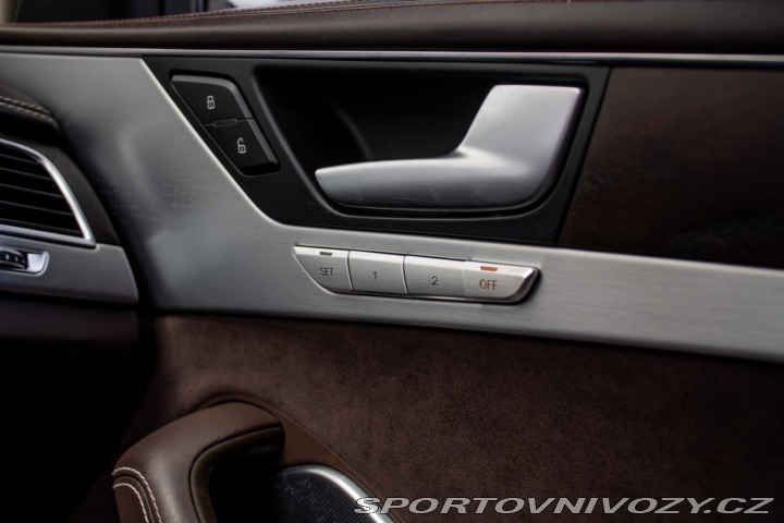 Audi S8 4.0 TFSI quattro Tiptron 2015