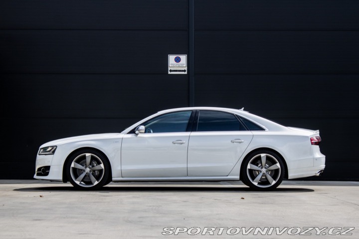 Audi S8 4.0 TFSI quattro Tiptron 2015