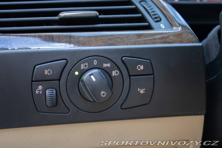 BMW 5 540i A/T - Logic 7/Webas 2006