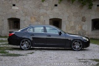 BMW 5 540i A/T - Logic 7/Webas 2006